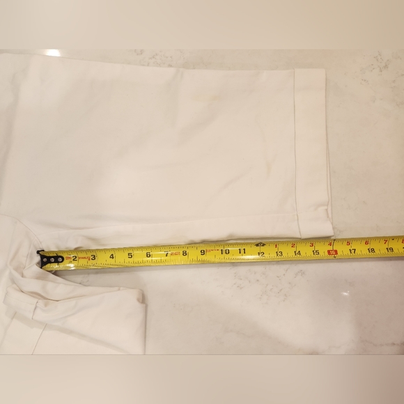 White bermuda shorts - Picture 3 of 4